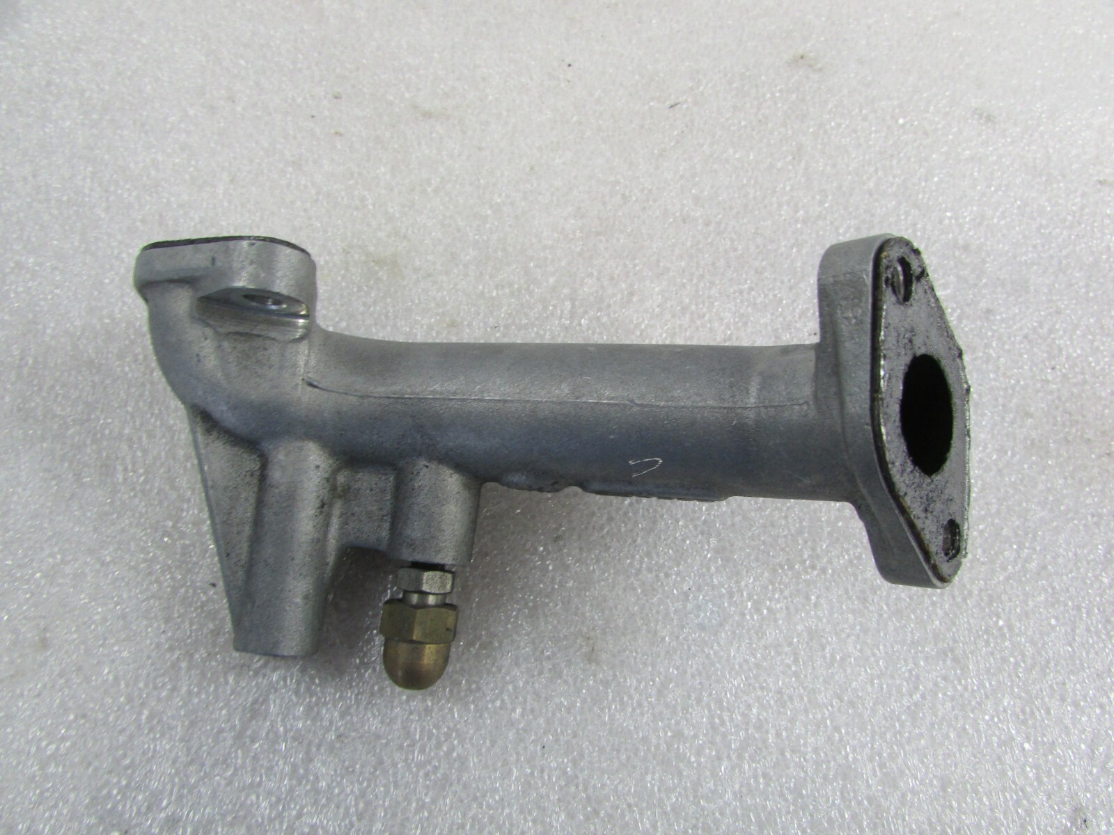 Ferrari California T, RH, Right Air Valve Mount, Used, P/N 292404