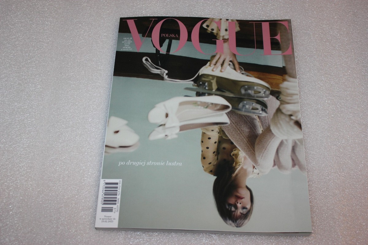女性情報誌 Vogue Poland Magazine March 2022 女性情報誌 Vogue Poland Magazine March 2022 女性情報誌 Vogue