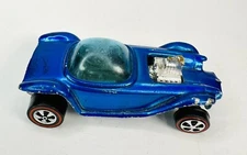 Hot Wheels Redline 1967 Beatnik Bandit HK