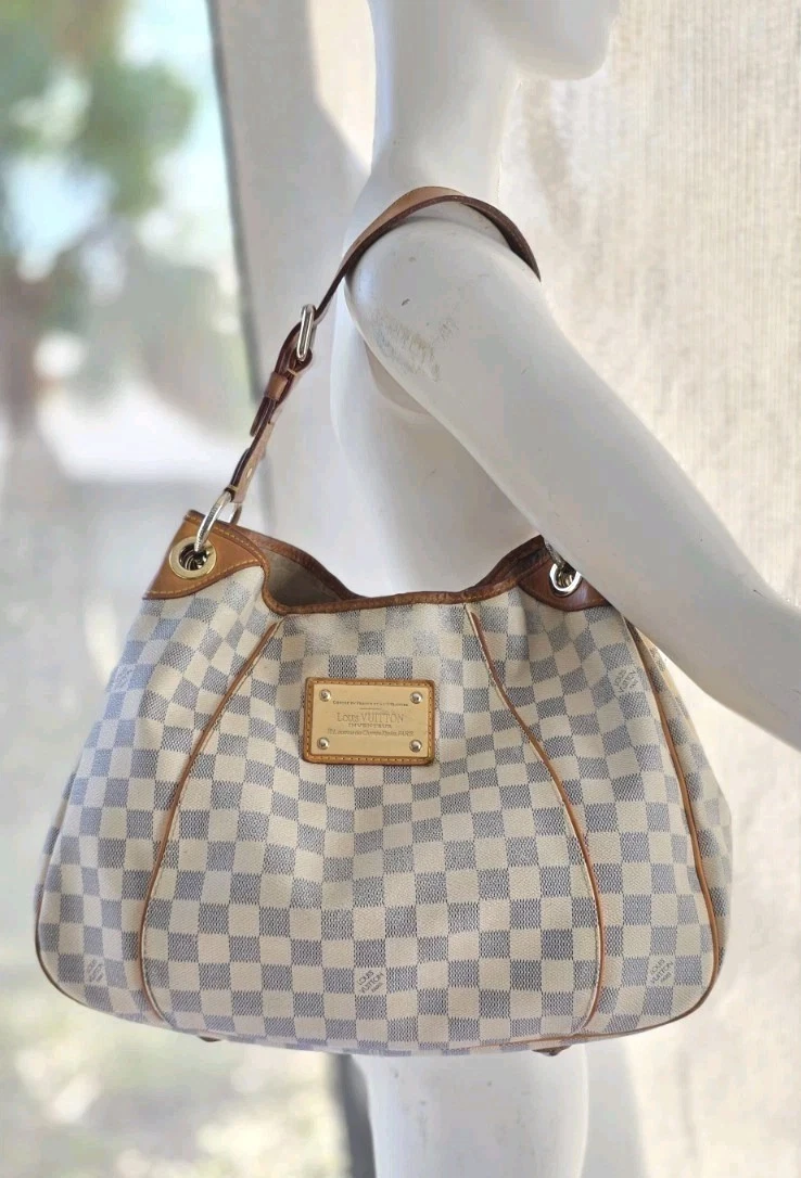 Louis Vuitton Galliera Canvas Exterior Shoulder Bags Bags