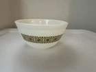 Vintage PYREX Square Flower AUTUMN FLORAL Verde 402 BOWL 1.5 Qt USA Green Mix