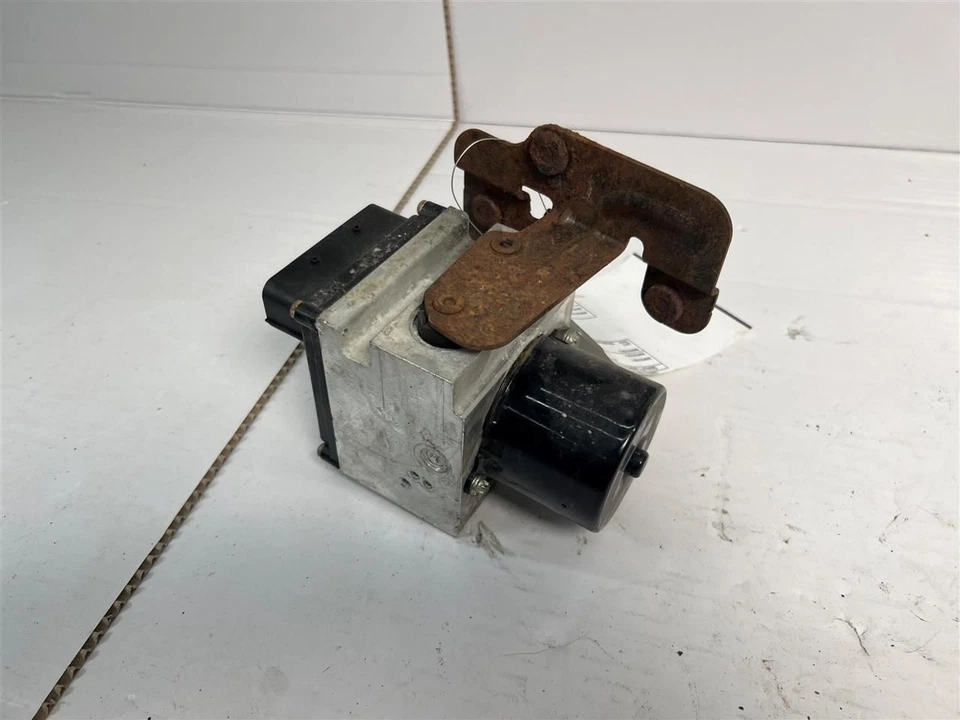 Conjunto de freno antibloqueo Saturn Aura ABS Saturn Aura 2008-2009 sin híbrido XE OEM Foto 3 de 4