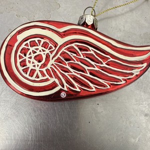 Forever Collectibles NHL Red & White Wing Glass Hanging Christmas Ornament