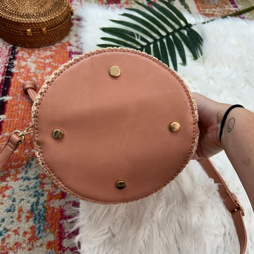 Sole Society Pink Boho Woven Drawstring Bucket Bag Purse Shoulder Strap - Bild 6 von 8