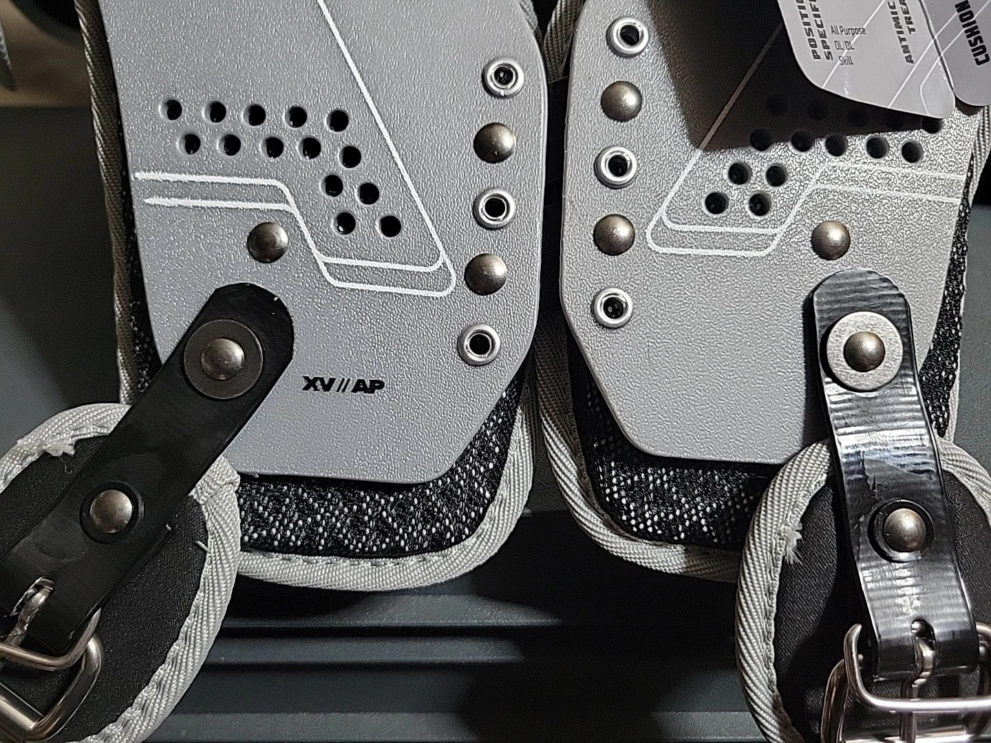Schutt XV Football Shoulder Pads