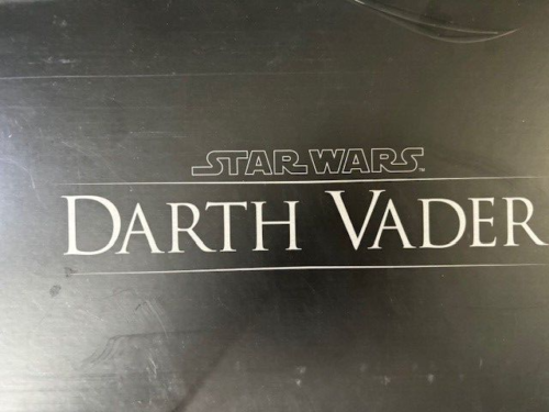 Sideshow Darth Vader Deluxe Star Wars 1/6 Scale Action Figure item # 1000761 USA - Picture 6 of 9