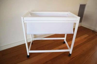 tasman essentials rascali bassinet