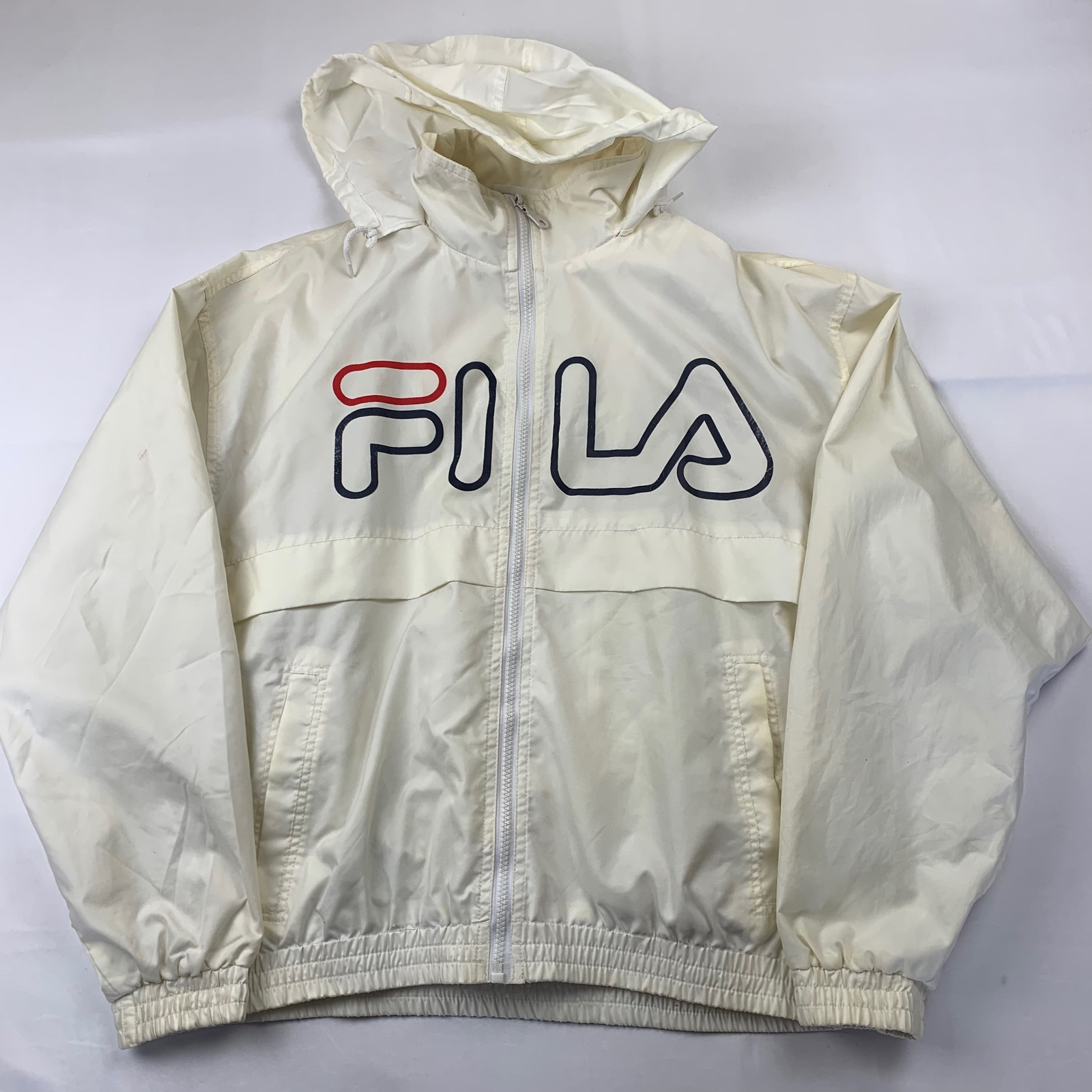 Fila Spellout Waterproof Raincoat in Medium Size for All-Weather Protection-image