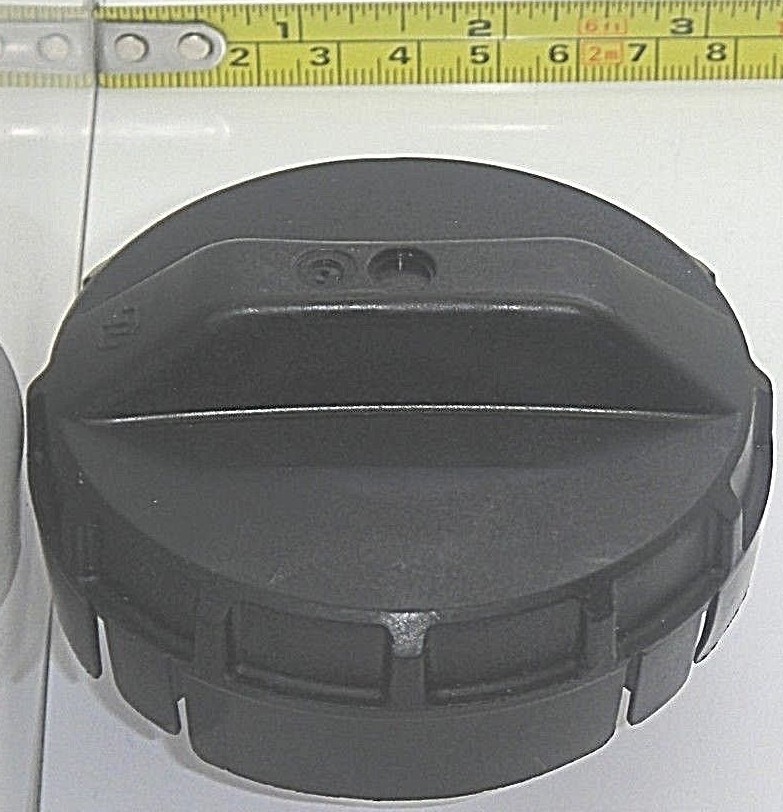 GENUINE/ OE. MN106160 FUEL TANK (FILLER) CAP MB825327 MN106079  