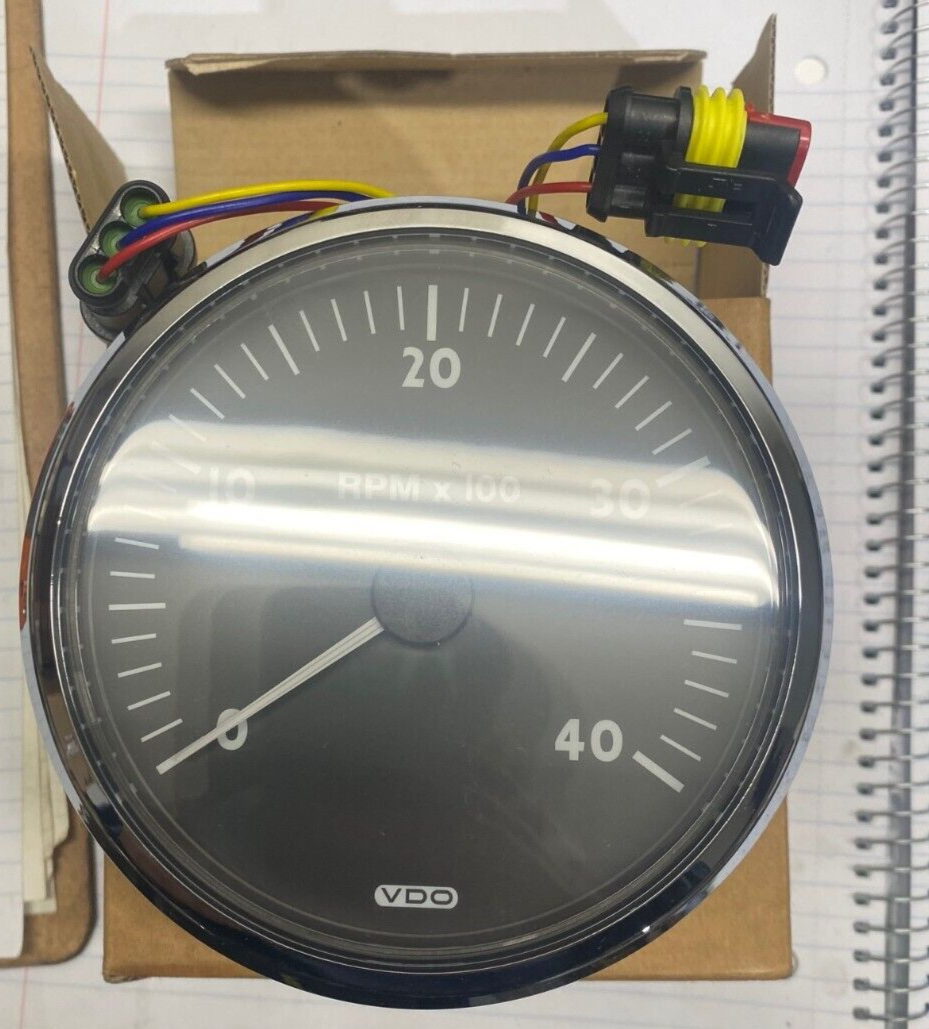 Mercury Tachometer 4000 RPM Mercruiser Cummins SMARTCRAFT Link Gauge