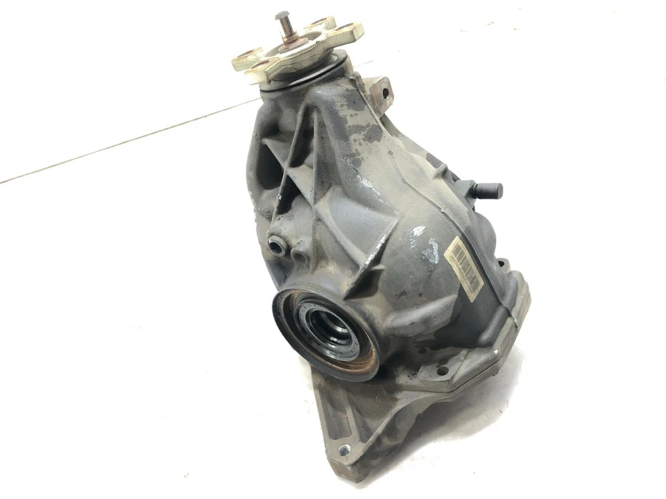 Mercedes-Benz CLS550 W218 2010-2014 tracción trasera diferencial eje portador fabricante de equipos originales 36 k. Foto 3 de 4