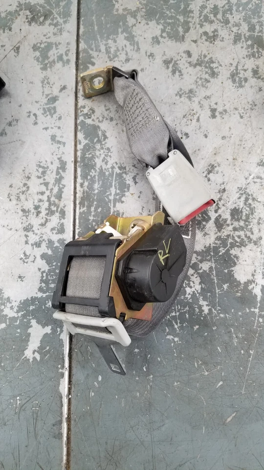 2004 03 04 Mercury Marauder Seat Belt Set #2369 VV6 - Image 4 of 4