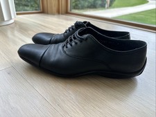 Salvatore Ferragamo Men's Cap Toe Oxford Dress Shoe, Size 9D - Black