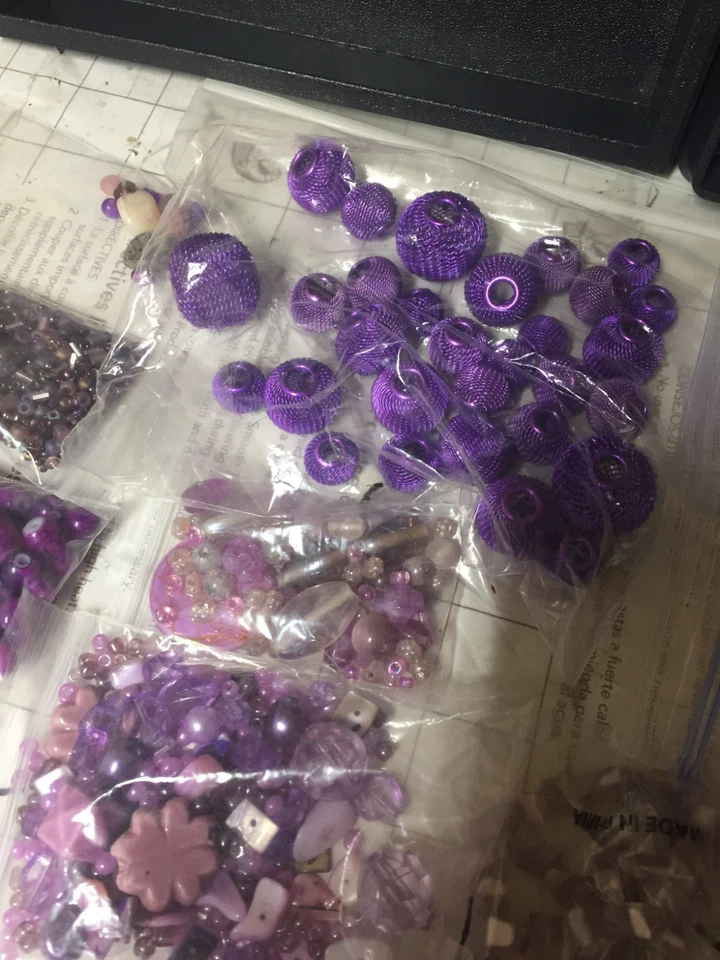 3lb 2oz Lot Purple Glass Chip Stone Polished Rock Metal Seed Circle Beads - Image 3 of 4