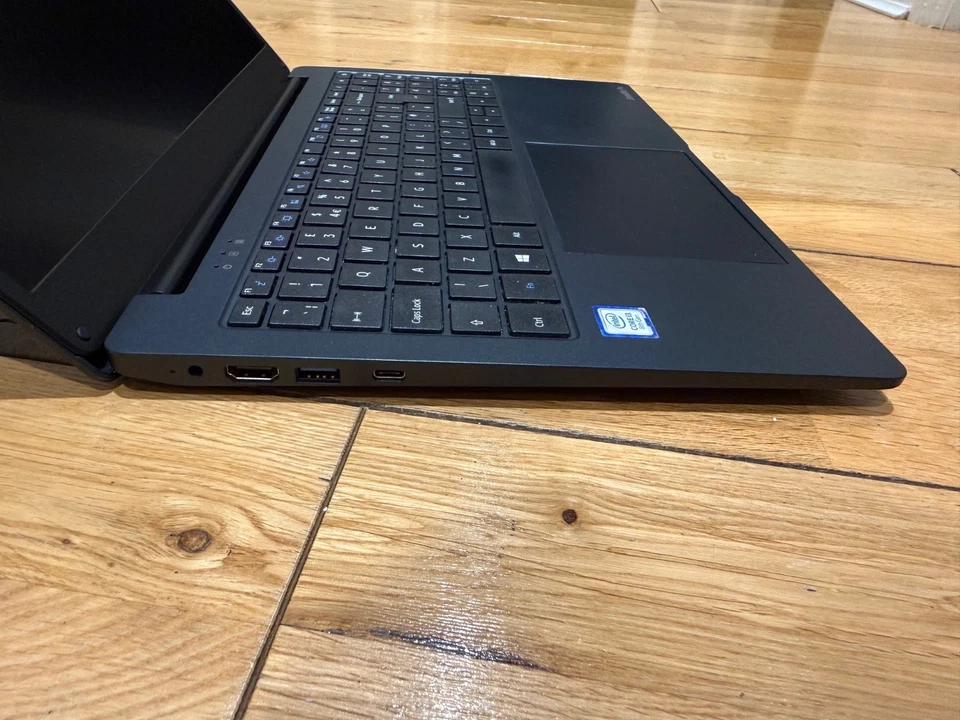 Dynabook Satellite Pro C50-E-10D (i3 8th Gen, 8GB, 256GB, 15.6", Window 11 Home) - Image 4 of 4