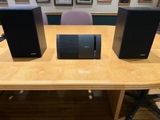 Pair Bose Model 21 Main / Stereo Speakers Bookshelf Bose V-100 Center Speaker