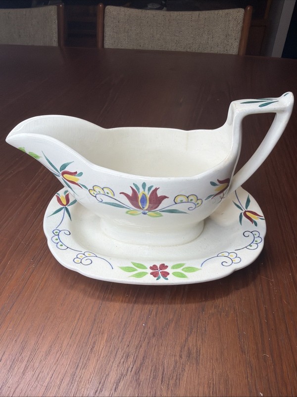 Antique Adams Berks 2826 Gravy Boat With Attached Saucer RARE
