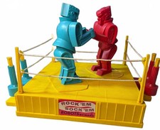 Vintage Rock 'Em Sock 'Em Robots Toy Set