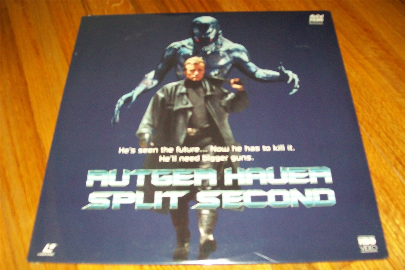 SPLIT SECOND Laserdisc LD BRAND NEW SEALED VERY RARE GREAT FILM RUTGER HAUER!