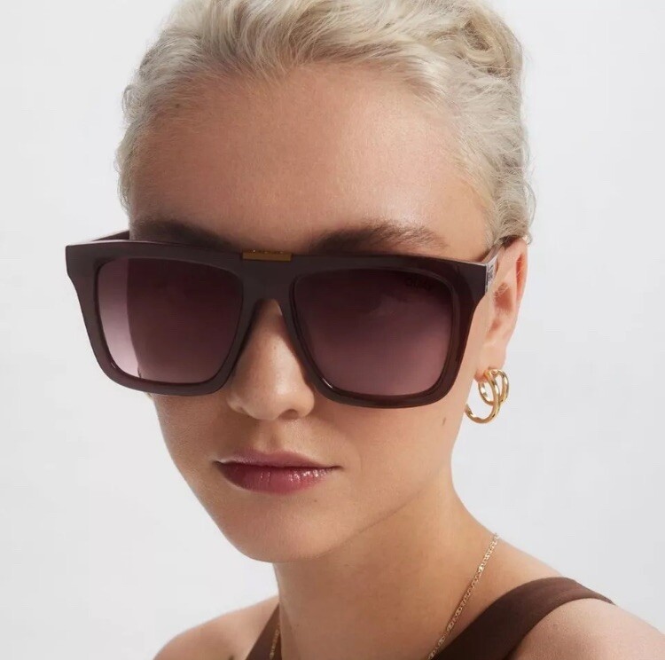 QUAY Name Drop Sunglasses Chocolate Frame Dark Chocolate  display picture 1