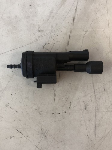 Magnetventil Umschaltventil Unterdruckventil Mercedes A0025401497