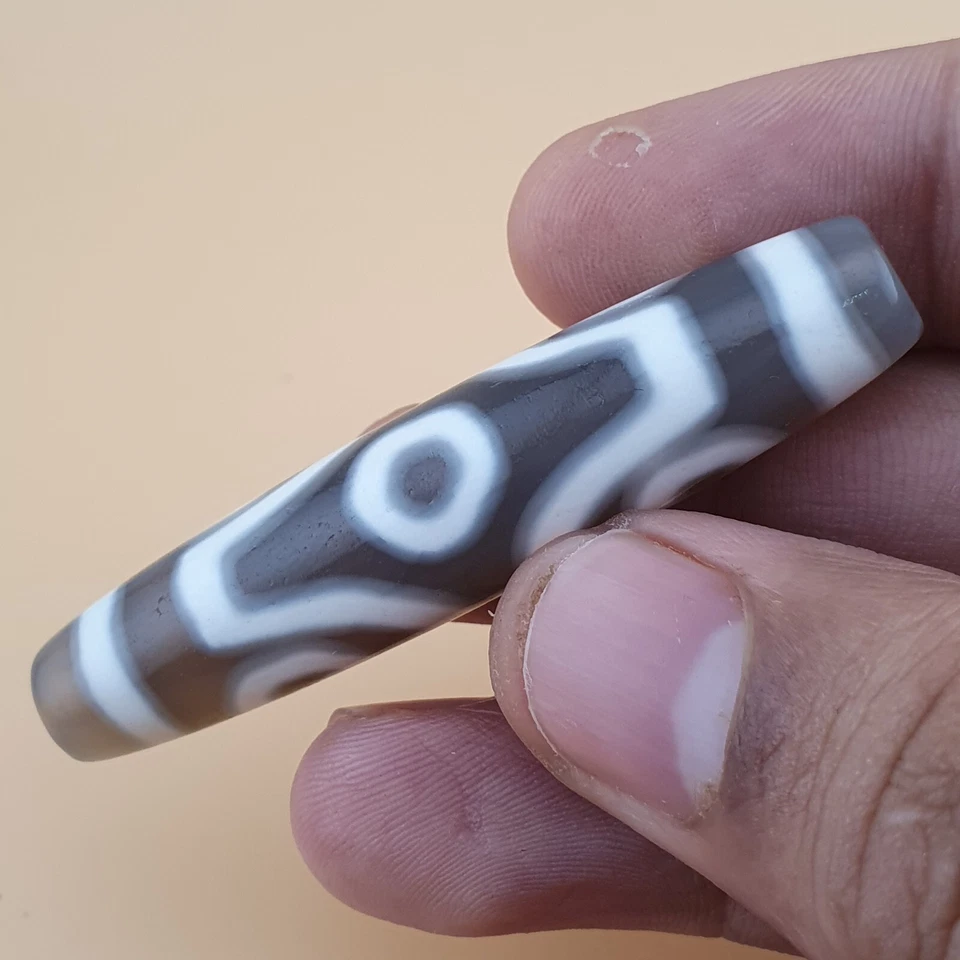 Amuleto de cuentas Dzi tibetano vintage del Himalaya 6 ojos - protección espiritual 56,9 mm Foto 3 de 4