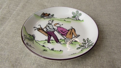 Vintage Gorringes, Small, Fine Bone China, Golfing Trinket Dish / Coaster - Picture 2 of 6