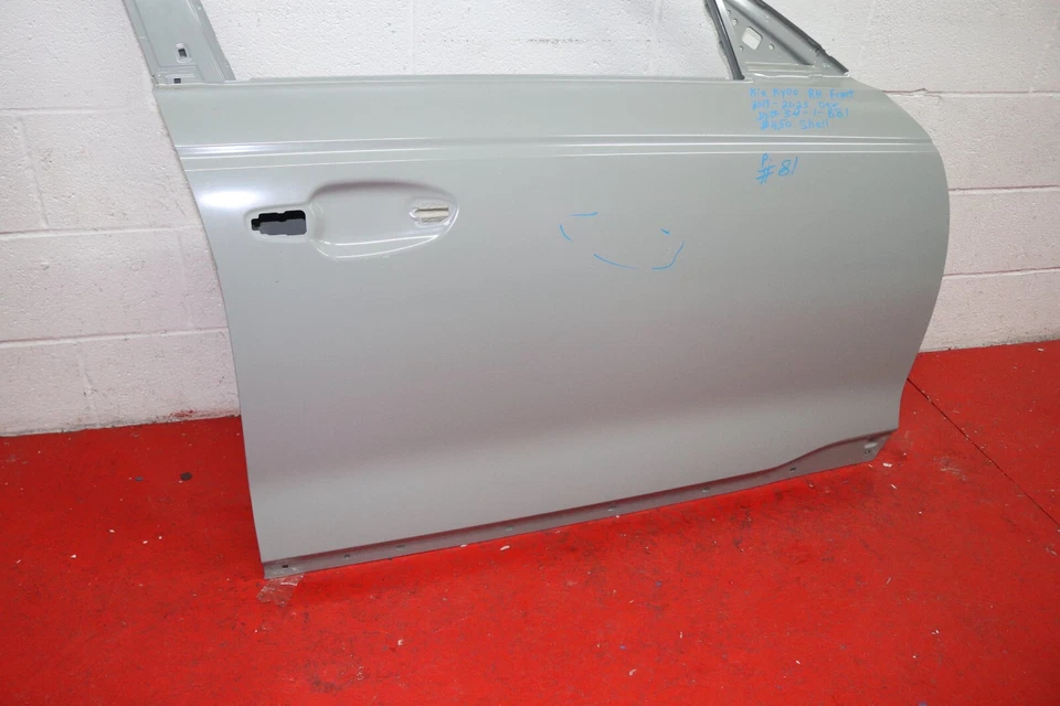 2019 2023 KIA K900 RIGHT SIDE FRONT DOOR SHELL OEM Foto 2 de 4