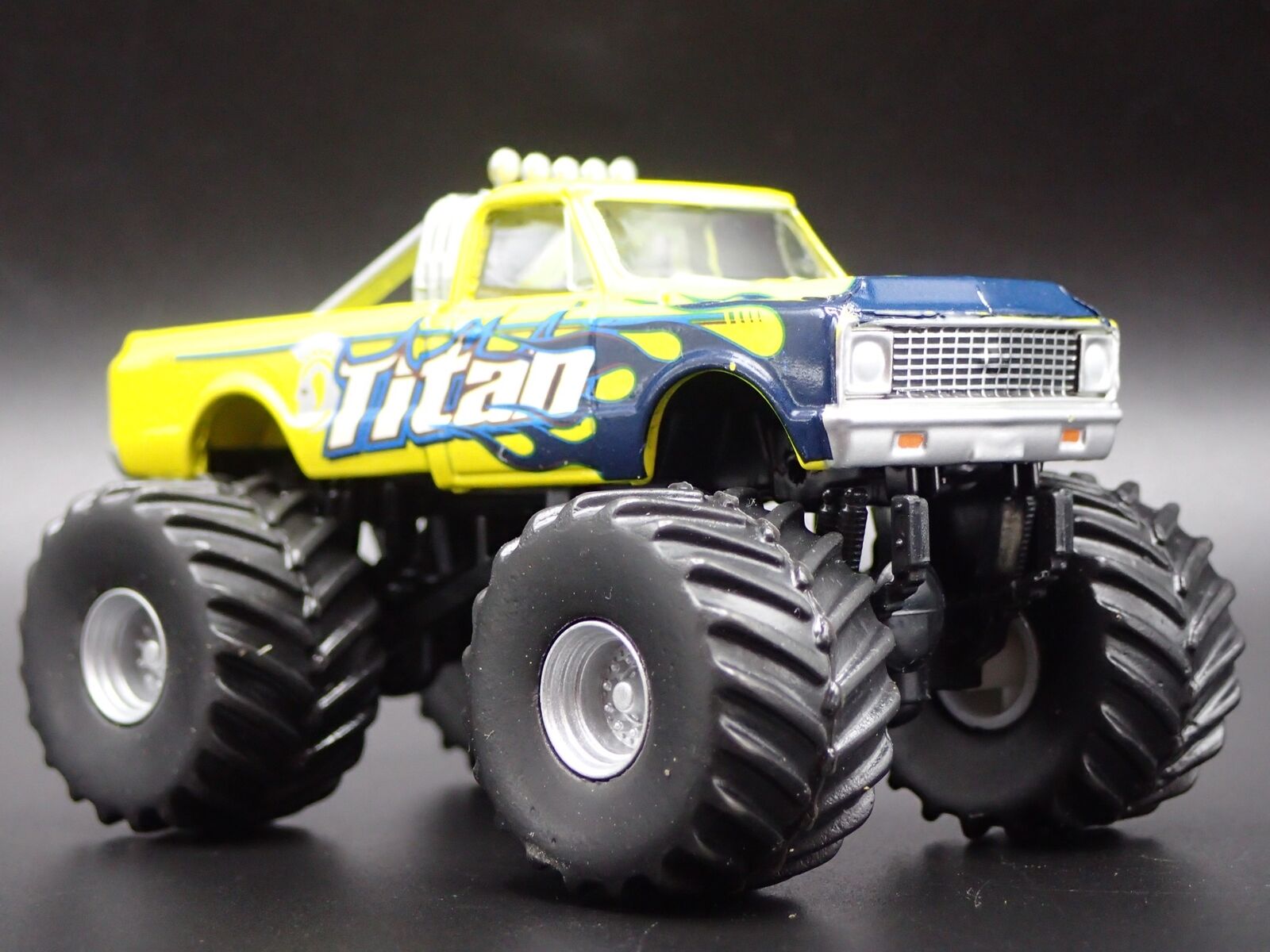 #49110-A 1/64 Titan 1972 Chevrolet C-10 Monster Truck