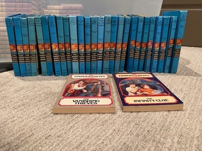 Lot of 28 The Hardy Boys Books : 26 Hardcover (includes Det. Handbook)  + 2 SC