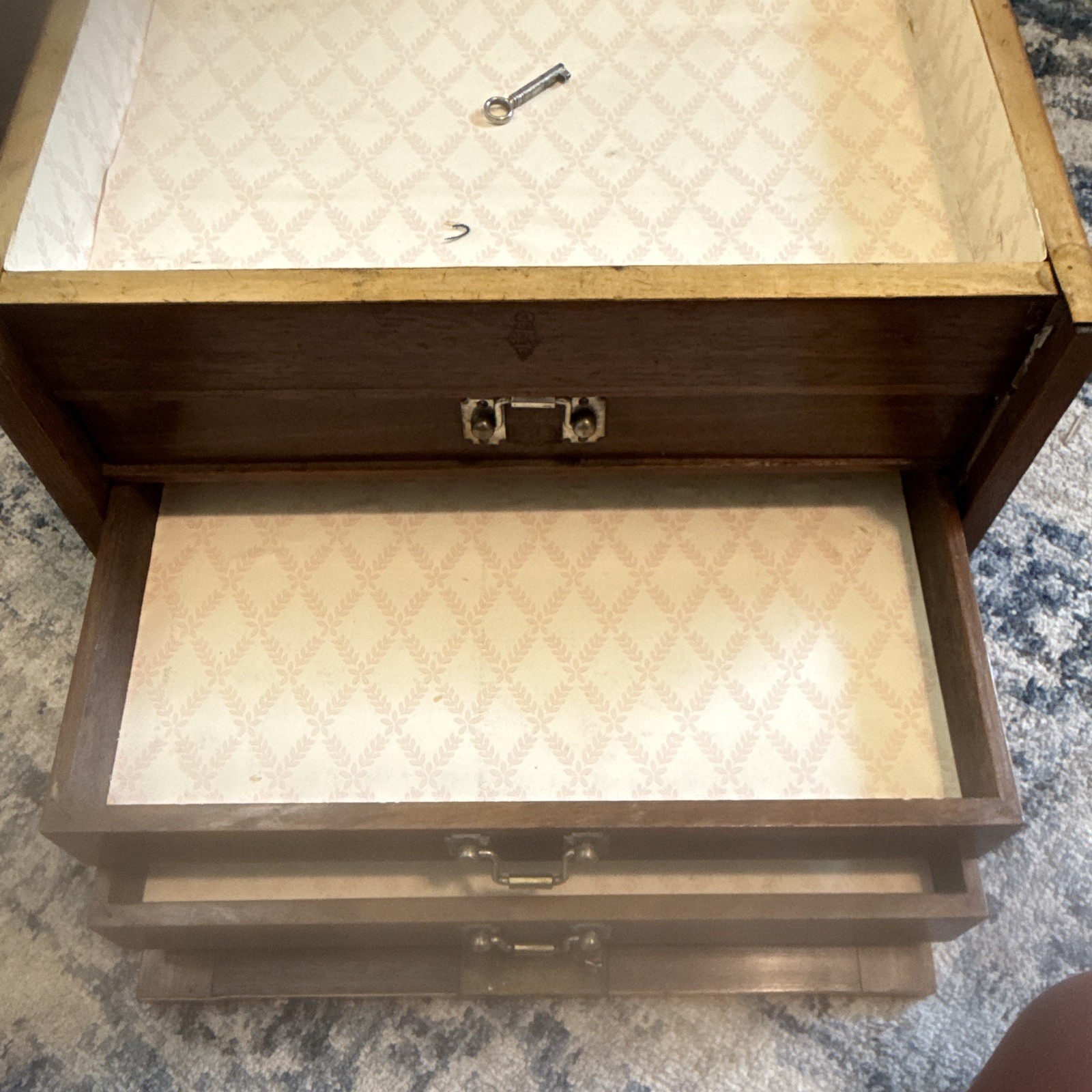 Antique Large Wooden Storage Box Lockable Lined Interior 3 Drawers Key ...