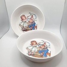 2 Vintage Kids Raggedy Ann  Andy Cereal Bowl MELAMINE 6.5" Oneida 3243 Preowned