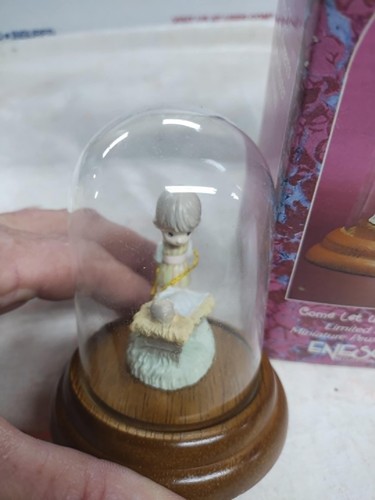 1991 Precious Moments Pewter Figurine Come Let Us Adore Him With Box - Picture 2 of 3