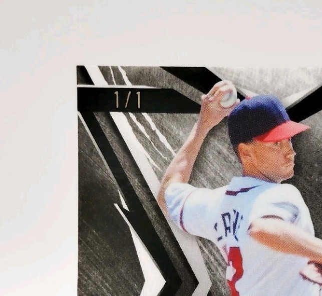 2023 Leaf Exotic Tom Glavine Auto 1/1 One of One HOF Braves