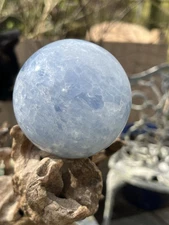Celestite Ball : Inner Peace : Wisdom : Gentle Strength 82mm 5