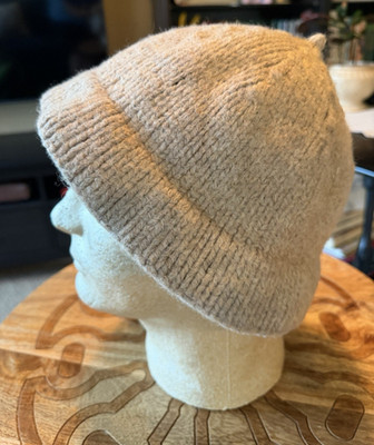 Vintage Hand Knit Wool Monmouth Cap 18th Century Colonial Reenactor Hat Beige