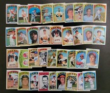 1972 Topps Baseball Cards 27