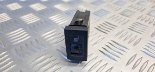 VW PASSAT B5 3B2 Schalter sitzheizung 3B0963563 1.90 Diesel 81kw 1999 31114140