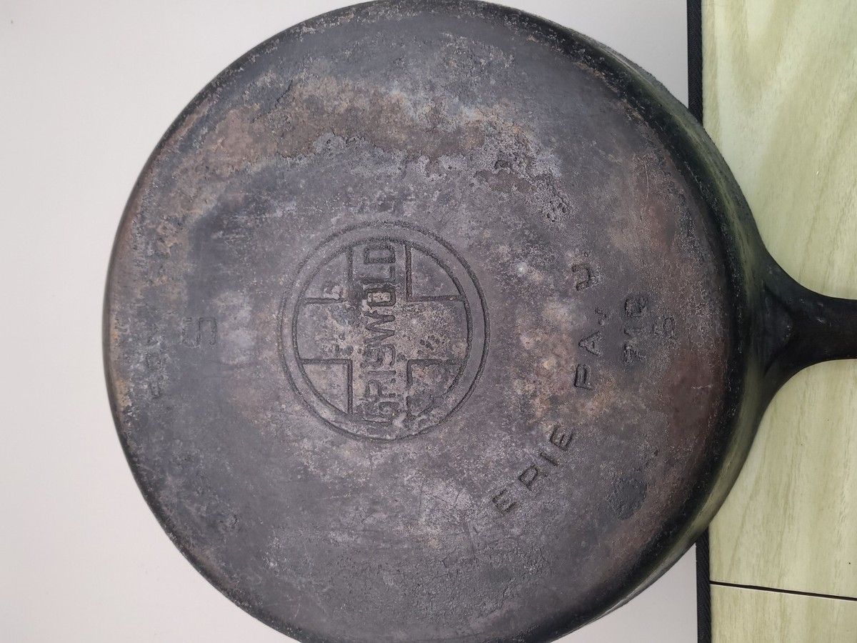Vintage Griswold #9 710 S Erie, Pa Skillet | eBay