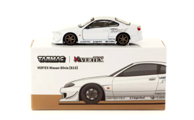 Tarmac Works 1:64 VERTEX Nissan Silvia S15 