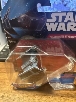 HOT WHEELS STAR WARS STARSHIP SERIES DARTH VADER'S TIE ADVANCED X1