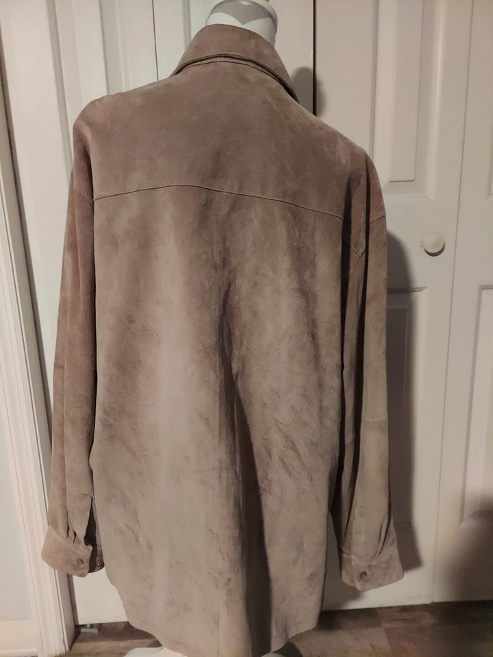 Perry Ellis Hombres Camisa de Gamuza Chaqueta Larga Abotonada Cuero Tostado Talla XL Foto 4 de 4