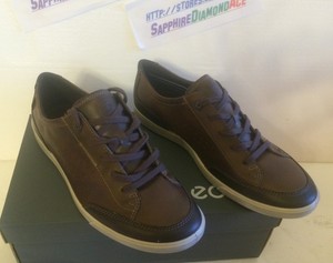 ecco collin coffee