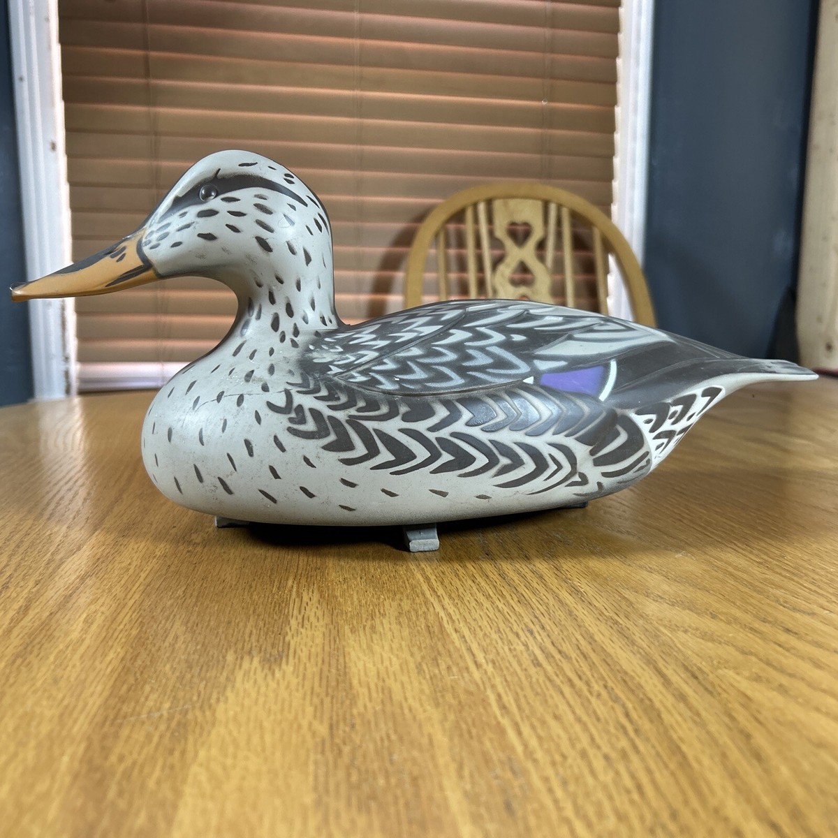 Vintage Victor Duck Decoy D-9 Female Mallard Animal Trap Co Lititz