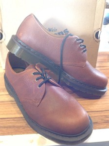 dr martens 1461 tan