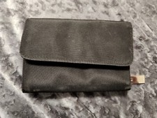 Cartera Mujer Negra Lote de Compartimentos Magnéticos y Cierres con Cremallera