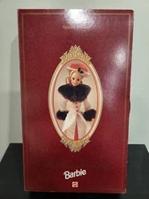 1995 Holiday Memories Barbie Doll Hallmark Special Edition Mattel New In Box