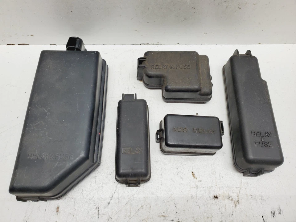 1998 1999 Toyota Avalon engine Relay Fuse Box Lid Top Covers Junction box all 5 - Image 2 of 4