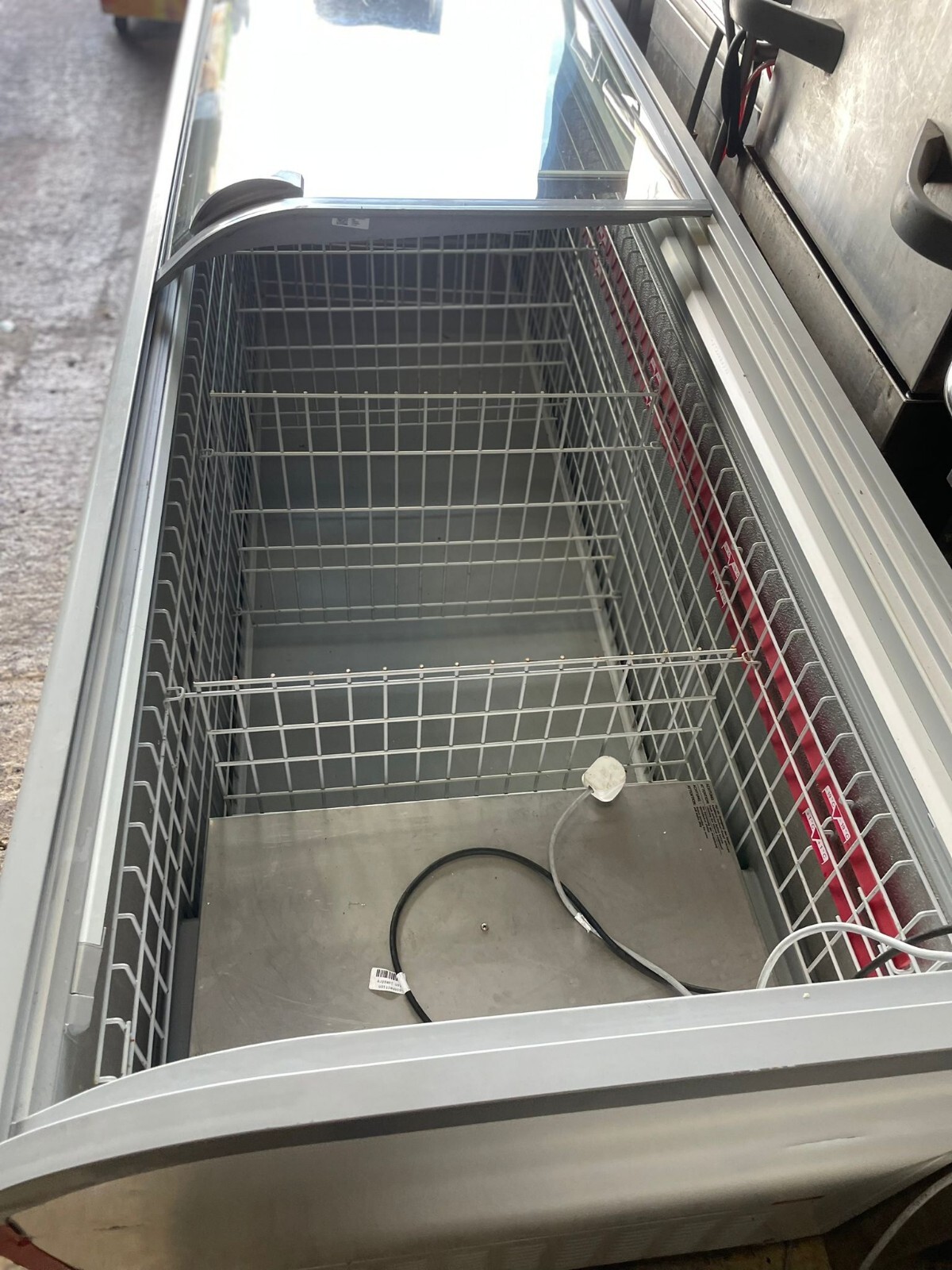Commercial AHT Miami 2.5m Chest Freezer (LED Lights) Refurbished eBay