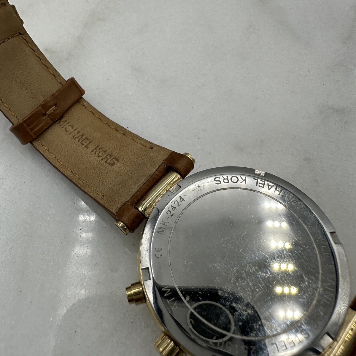 Michael Kors MK-424704 ホワイト腕時計 Michael Kors MK-424704 ホワイト腕時計
